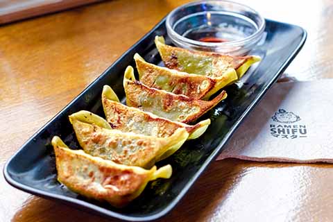 Gyozas de gambas - - - 5,95€